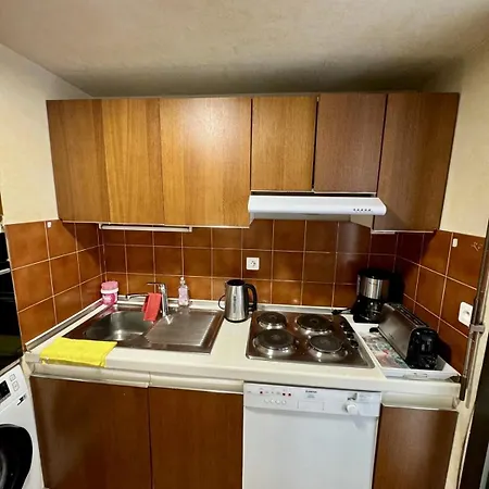 Gray D'albion Lef516 Apartment