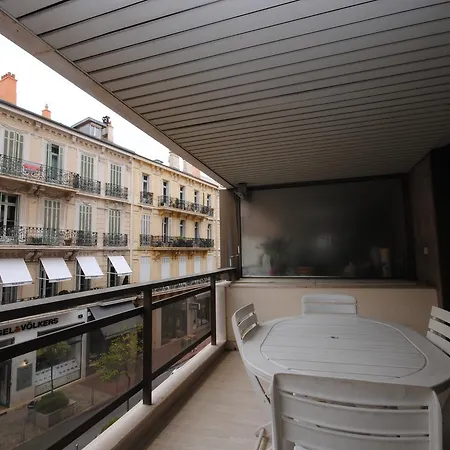 Gray D'albion Lef516 * Cannes